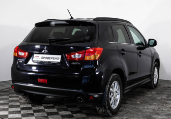 Подержанный автомобиль Mitsubishi ASX 2013 года (5 фото)