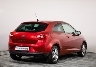 Подержанный автомобиль SEAT Ibiza Hatchback 2012 года (4 фото)