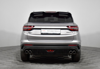 Подержанный автомобиль Geely Coolray 2023 года (6 фото)