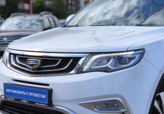 Подержанный автомобиль Geely Atlas 2020 года (7 фото)