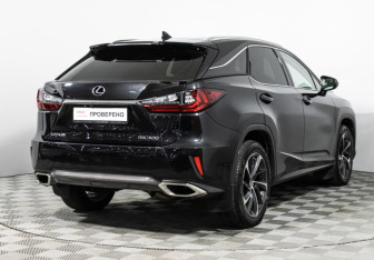 Подержанный автомобиль Lexus RX 2018 года (5 фото)