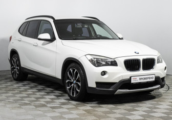Подержанный автомобиль BMW X1 2013 года (3 фото)