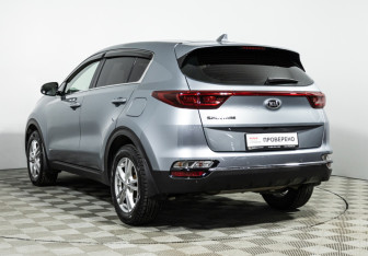 Подержанный автомобиль Kia Sportage 2020 года (7 фото)