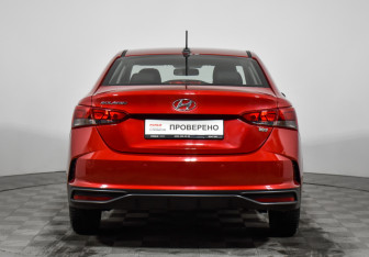 Подержанный автомобиль Hyundai Solaris Sedan 2021 года (6 фото)