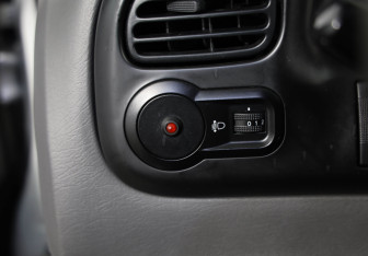 Подержанный автомобиль Kia Spectra Sedan 2009 года (14 фото)