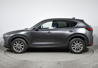 Подержанный автомобиль Mazda CX-5 2021 года (8 фото)