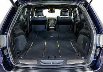 Подержанный автомобиль Jeep Grand Cherokee 2013 года (27 фото)