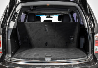 Подержанный автомобиль Honda Pilot 2013 года (20 фото)