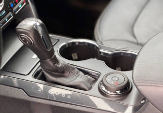 Подержанный автомобиль Ford Explorer 2018 года (23 фото)