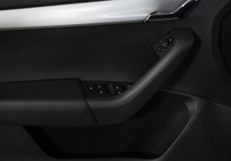 Подержанный автомобиль Skoda Octavia Liftback 2016 года (20 фото)