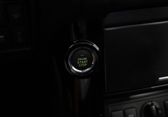 Подержанный автомобиль Toyota Land Cruiser Prado 2015 года (14 фото)