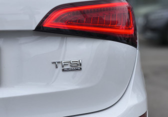 Подержанный автомобиль Audi Q5 2013 года (8 фото)