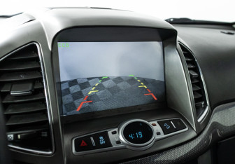 Подержанный автомобиль Chevrolet Captiva 2012 года (15 фото)