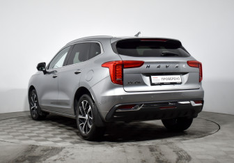 Подержанный автомобиль Haval Jolion 2022 года (7 фото)