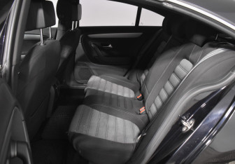 Подержанный автомобиль Volkswagen Passat CC 2012 года (11 фото)