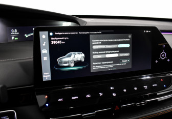 Подержанный автомобиль Changan UNI-K 2023 года (15 фото)