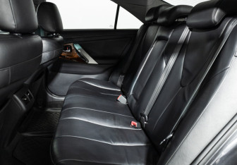 Подержанный автомобиль Toyota Camry Sedan 2008 года (10 фото)