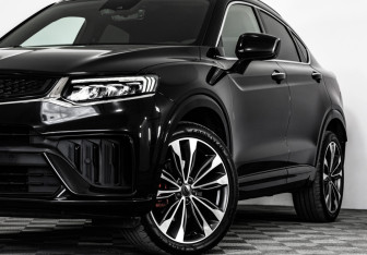 Подержанный автомобиль Geely Tugella 2023 года (2 фото)