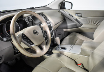Подержанный автомобиль Nissan Murano Suv 2011 года (9 фото)