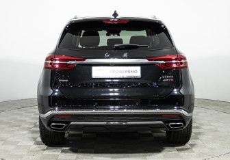 Подержанный автомобиль Hongqi HS5 2024 года (6 фото)