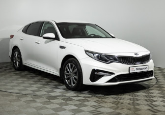 Подержанный автомобиль Kia Optima Sedan 2019 года (3 фото)