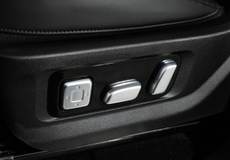 Подержанный автомобиль Tank 500 2023 года (15 фото)