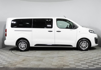 Подержанный автомобиль Citroen SpaceTourer 2020 года (4 фото)