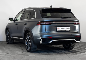 Подержанный автомобиль Geely Monjaro 2024 года (9 фото)