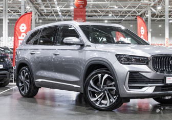 Подержанный автомобиль Geely Monjaro 2024 года (6 фото)