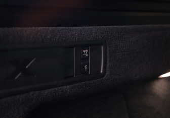 Подержанный автомобиль BMW X5 2021 года (37 фото)