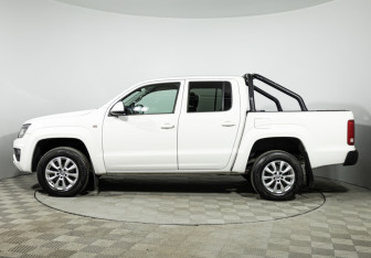 Подержанный автомобиль Volkswagen Amarok 2016 года (8 фото)