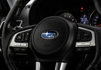 Подержанный автомобиль Subaru Forester Suv 2017 года (12 фото)