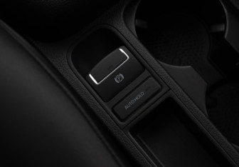 Подержанный автомобиль Volkswagen Tiguan 2010 года (16 фото)