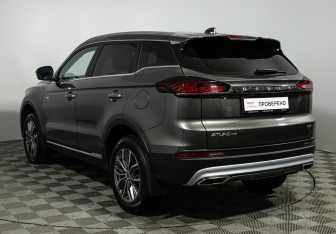 Подержанный автомобиль Geely Atlas Pro 2023 года (7 фото)