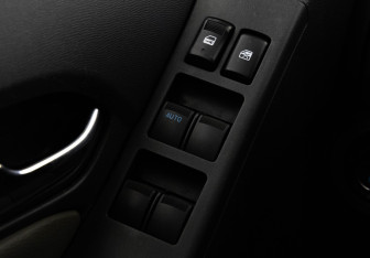 Подержанный автомобиль Chevrolet TrailBlazer 2014 года (16 фото)