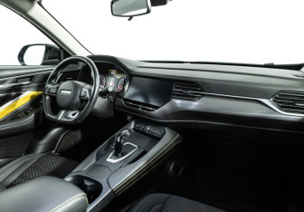 Подержанный автомобиль Haval F7x 2020 года (9 фото)
