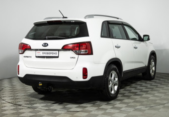 Подержанный автомобиль Kia Sorento 2019 года (5 фото)