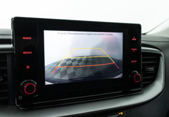 Подержанный автомобиль Kia Ceed Wagon 2021 года (17 фото)