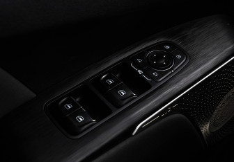 Подержанный автомобиль Haval H3 2024 года (23 фото)