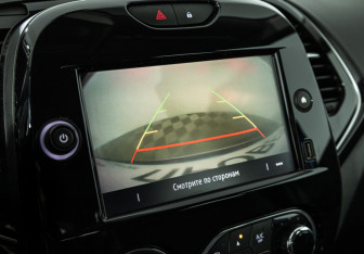 Подержанный автомобиль Renault Kaptur 2021 года (18 фото)