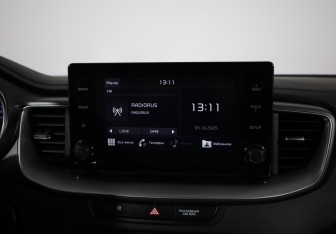 Подержанный автомобиль Kia Ceed Hatchback 2021 года (22 фото)