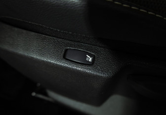 Подержанный автомобиль Renault Kaptur 2018 года (18 фото)