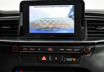 Подержанный автомобиль Kia Ceed Hatchback 2019 года (17 фото)