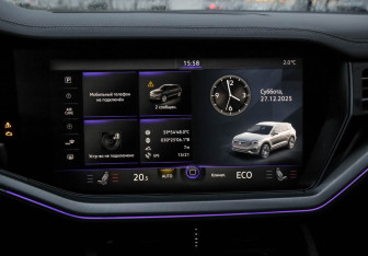 Подержанный автомобиль Volkswagen Touareg 2021 года (17 фото)