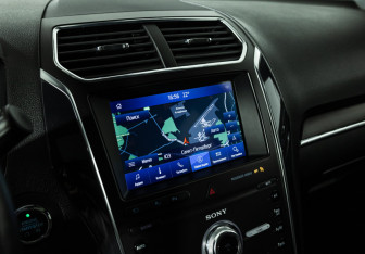 Подержанный автомобиль Ford Explorer 2019 года (16 фото)