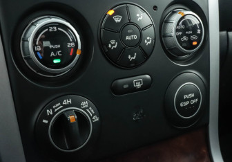 Подержанный автомобиль Suzuki Grand Vitara 2007 года (12 фото)