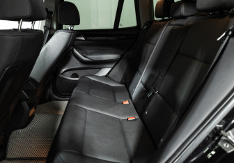 Подержанный автомобиль BMW X3 2014 года (10 фото)