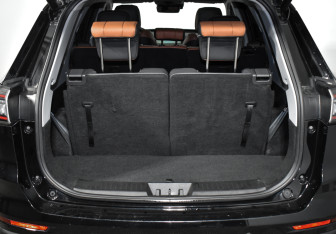 Подержанный автомобиль Chery Tiggo 8 Pro Max 2023 года (22 фото)