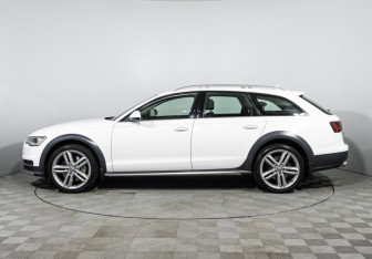Подержанный автомобиль Audi A6 allroad 2016 года (8 фото)