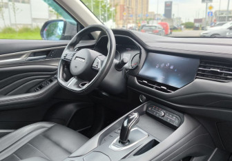 Подержанный автомобиль Haval F7 2019 года (12 фото)